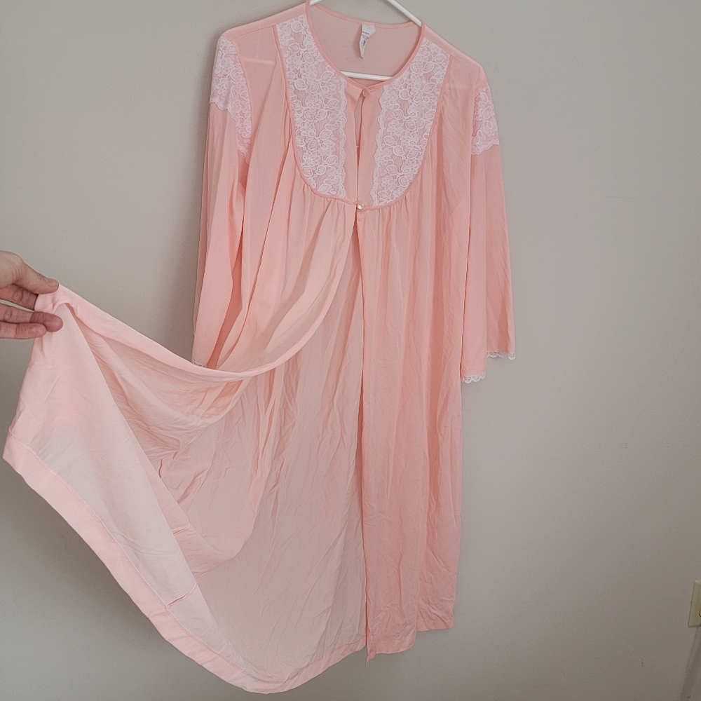 Vintage Pink And Lace Housecoat Duster Sleepwear … - image 4